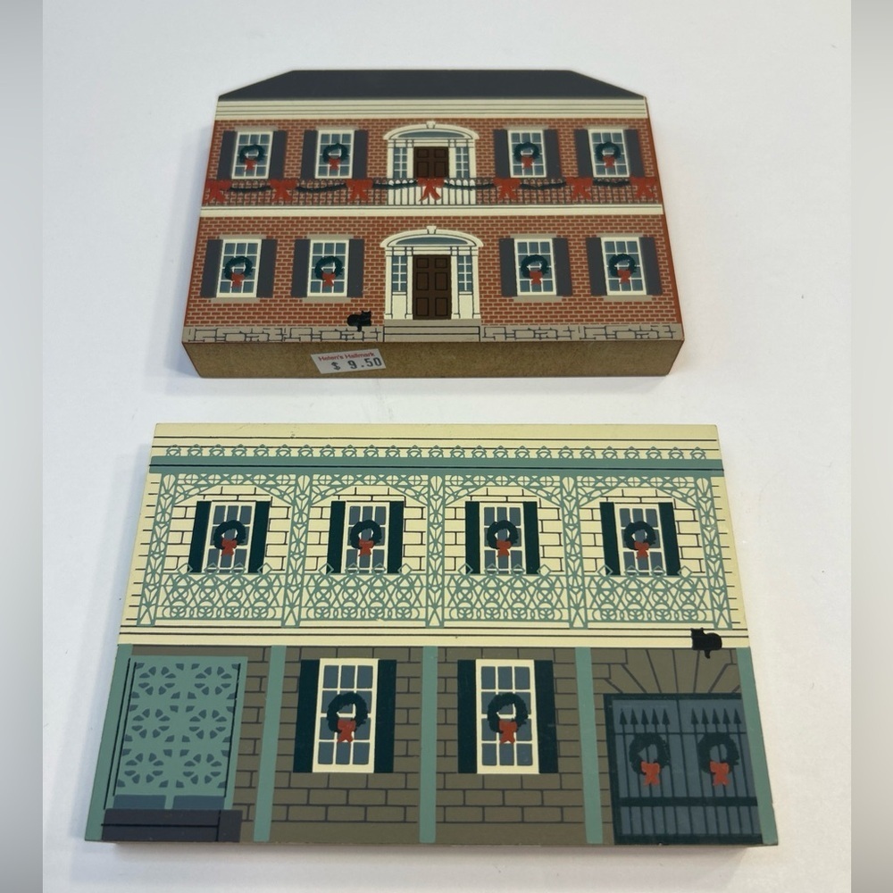 Lot of 2 The Cats Meow New Orleans Christmas Series 1994 Shelf Sitter Houses